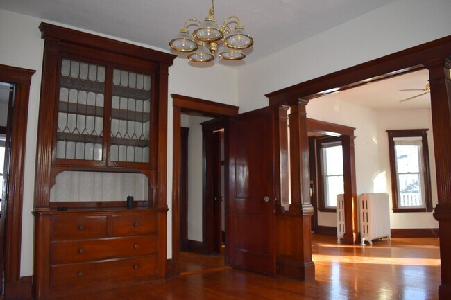 Foto del edificio - 110 Hillside Rd