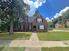 Building Photo - 659 Kirby Pl