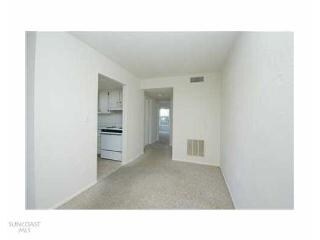Building Photo - 14120 Palm St