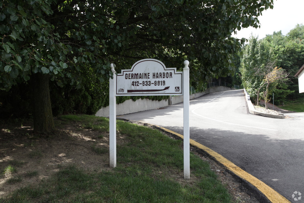 Foto del edificio - Germaine Harbor