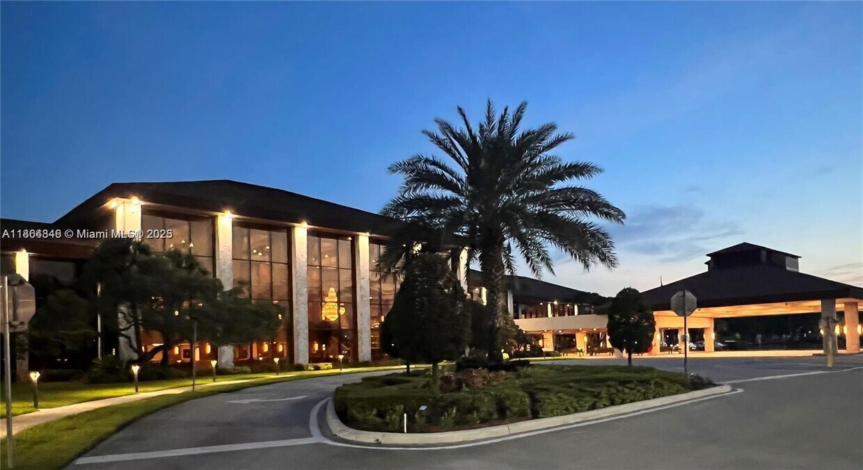 Foto del edificio - 13105 SW 16th Ct