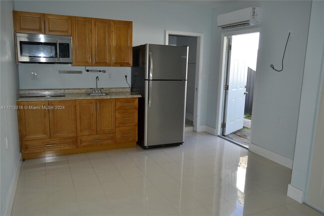 Foto del edificio - 15332 SW 142nd Ct