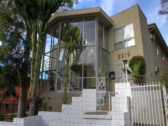 Foto principal - 2515 Ocean View Avenue