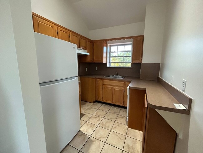 Foto del edificio - 1943 Adee Ave