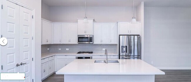Foto del edificio - Beautiful 3 Bed and 2 bath house in Viridian Village