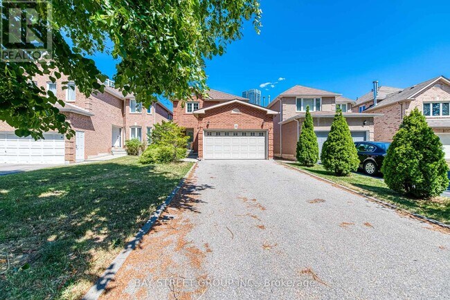 Building Photo - 15 Glenbury Dr