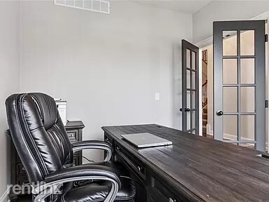 Foto principal - 80018 Aurora Confidential
