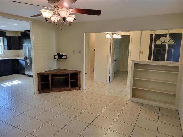 Foto del edificio - 3159 Southlake Park Dr
