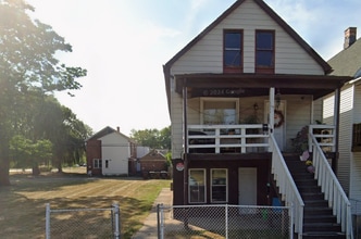 Building Photo - 2538 Schrage Ave