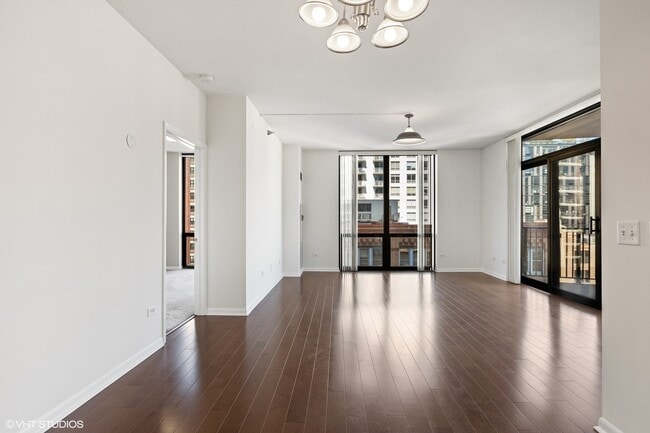 Building Photo - 435 W Erie St
