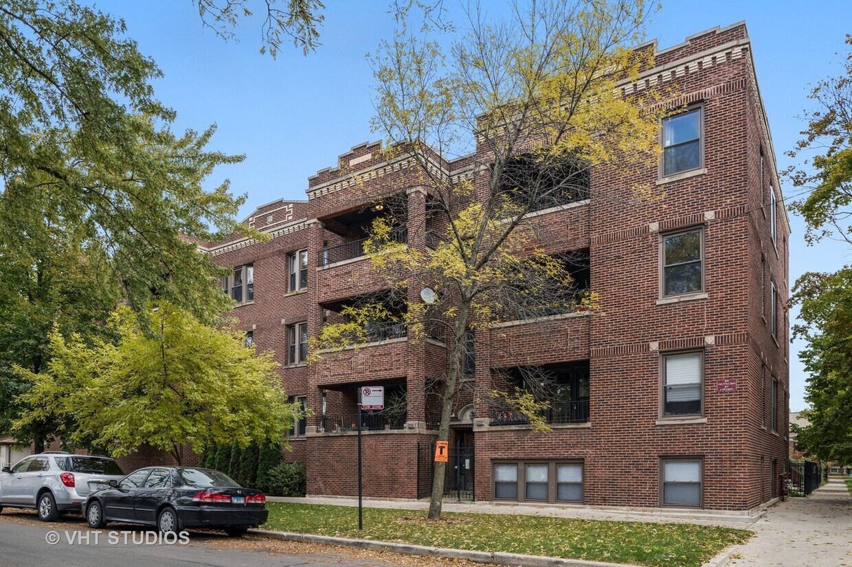 Foto principal - 2235 N Saint Louis Ave