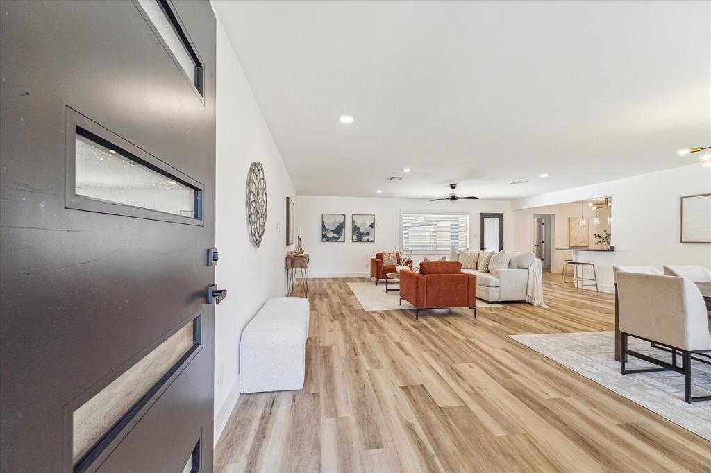 Foto principal - 4903 Candleglow Dr