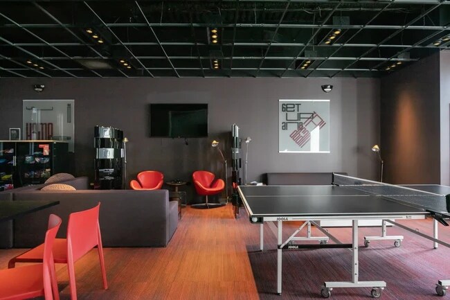 Foto del edificio - 1515 N Fremont St