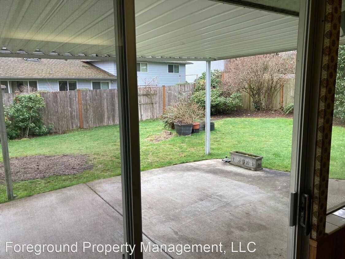 Primary Photo - 3 br, 2.5 bath House - 4924 125th Ave SE