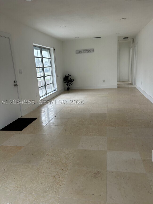 Foto del edificio - 3270 NW 196th Ln