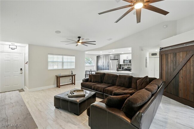 Foto del edificio - 9624 Crescent Garden Dr