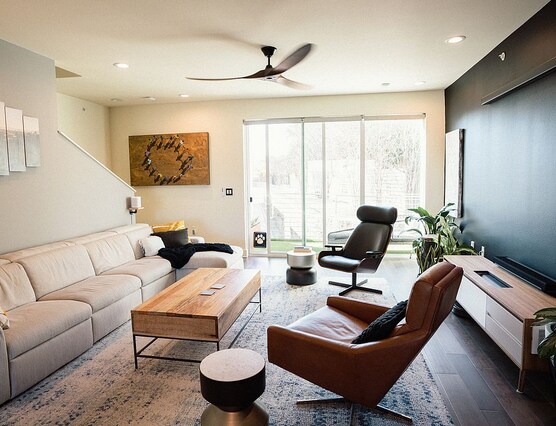 Foto del edificio - 604 N Bluff Dr