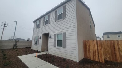 Building Photo - 12570 Pensinger Rd