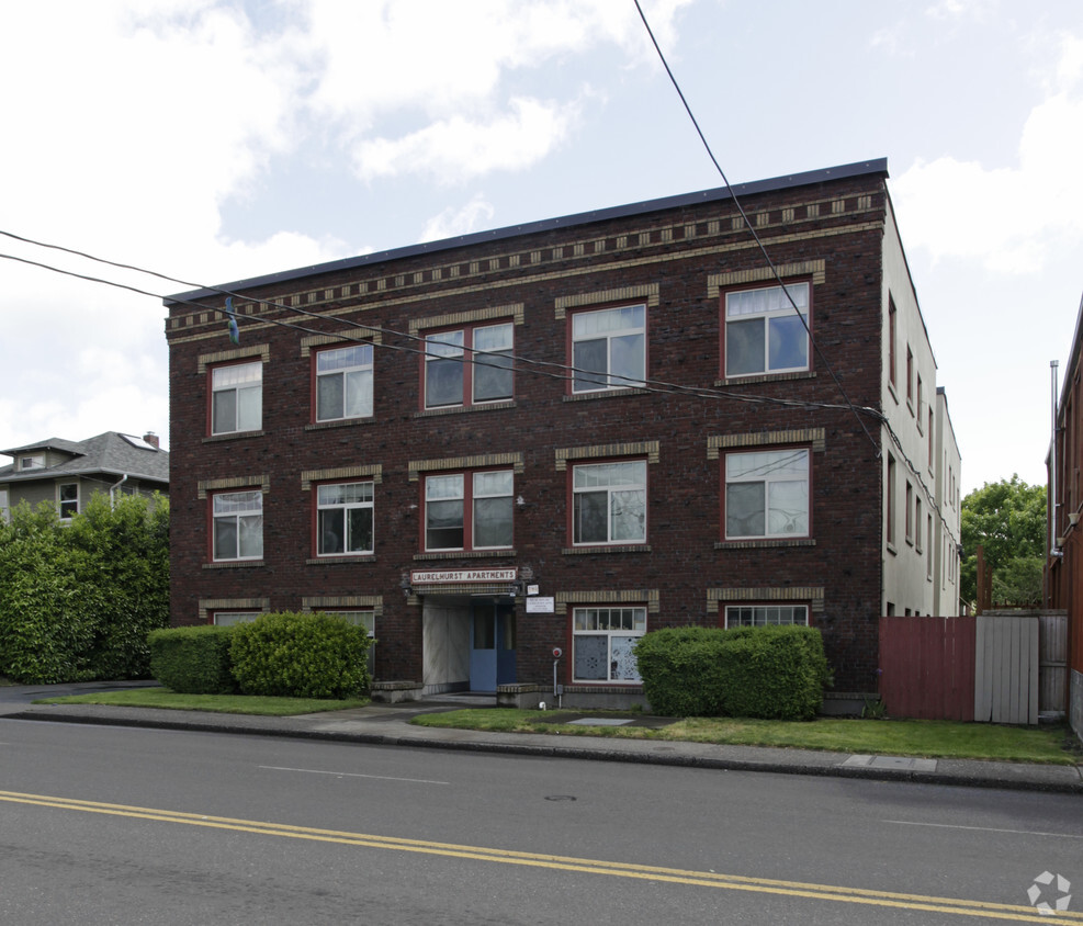 Foto del edificio - Laurelhurst Apartments