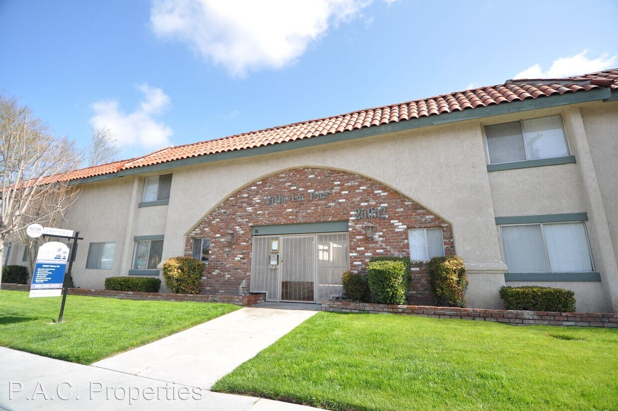Primary Photo - 1 br, 1 bath Apartment - 25052 Walnut Stre...