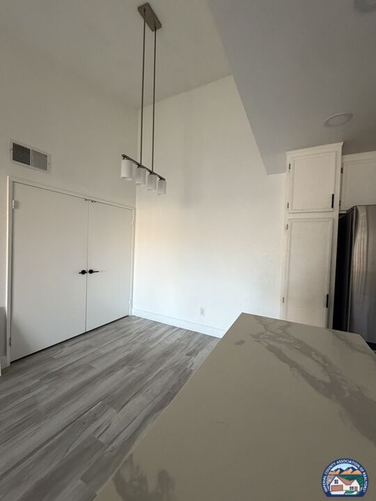 Foto del edificio - 1200 Rodeo Dr