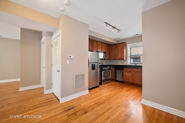 Foto del edificio - 4617 N Paulina St