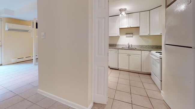 Photo - 232 2nd St SE Apartment