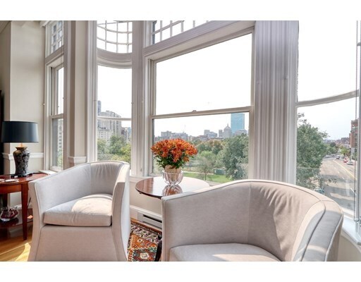 Foto del edificio - 24 Beacon St