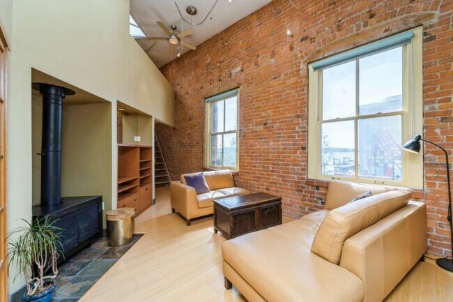 Foto del edificio - 1 bedroom in Seattle WA 98104