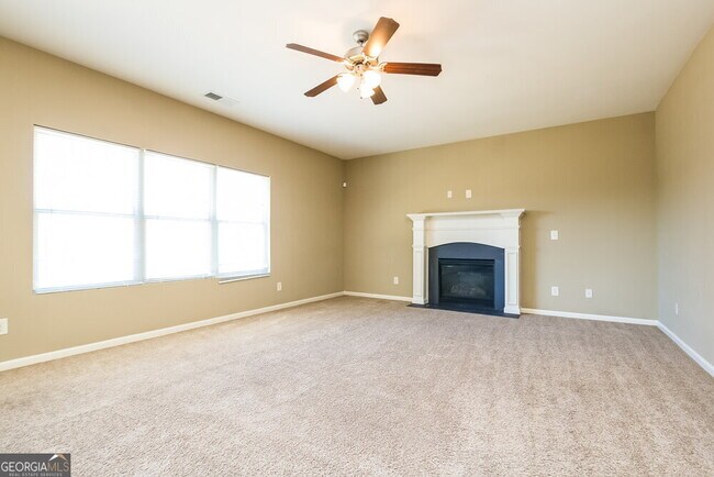 Building Photo - 1088 Sandy Bank Ct NE