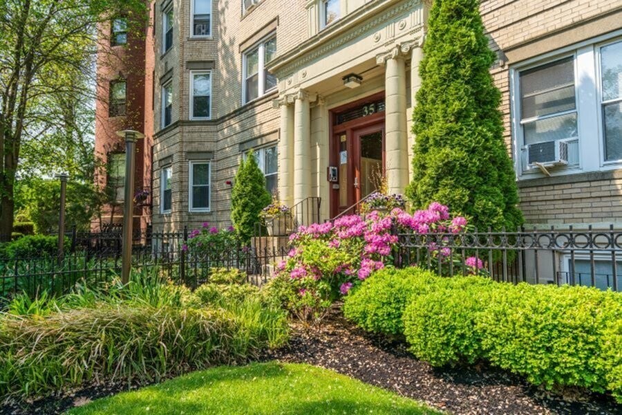 Foto del edificio - 35 Park Dr