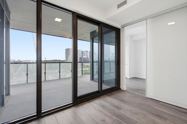 Building Photo - The Residences at Central Park