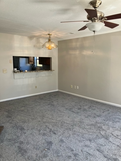 dining area and path through to kitchen - 221 Plantation Rd