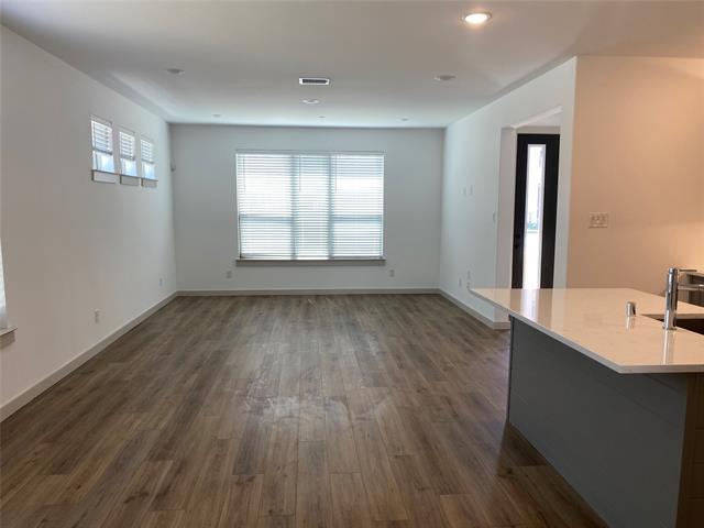 Foto del edificio - 607 Arapaho Dr