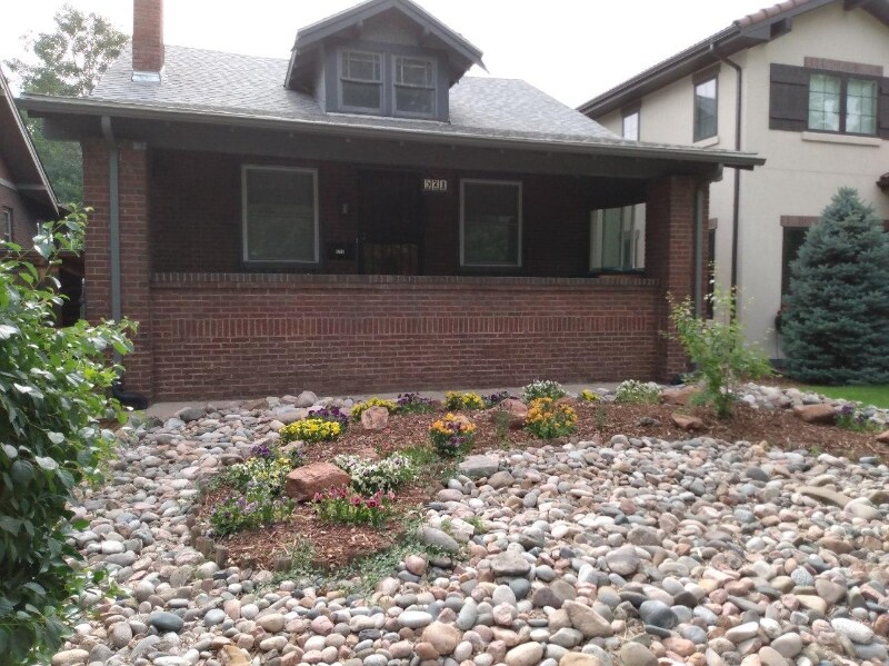 Foto principal - 571 S Corona St
