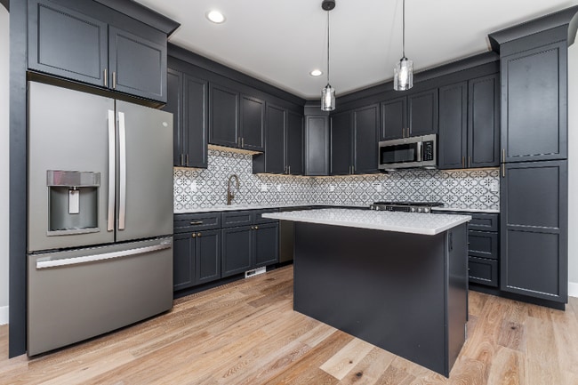 Building Photo - 1370 Autumn Ridge Ln