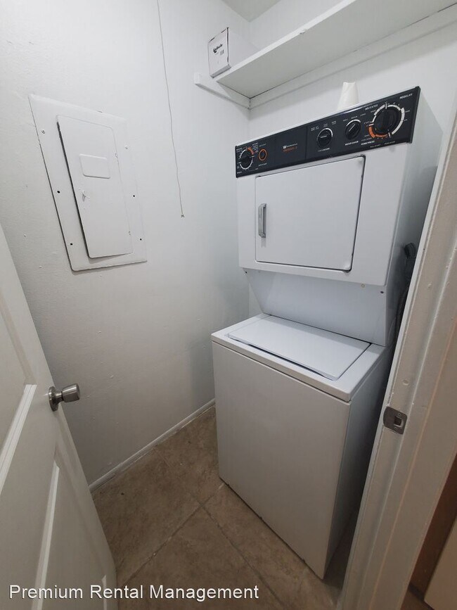 Building Photo - 1 br, 1 bath House - 4111 S. Semoran Blvd 11