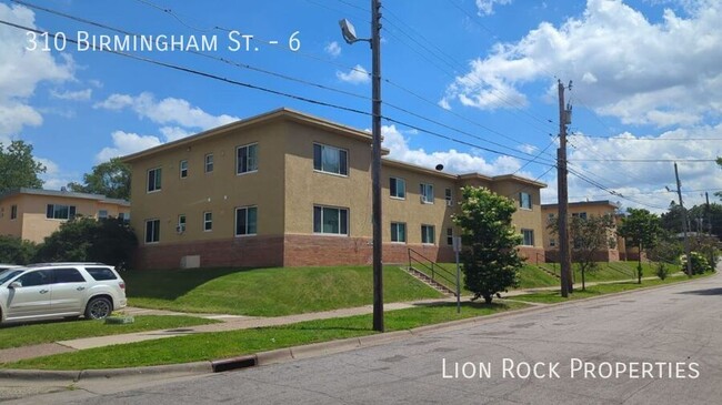 Building Photo - 310 Birmingham St