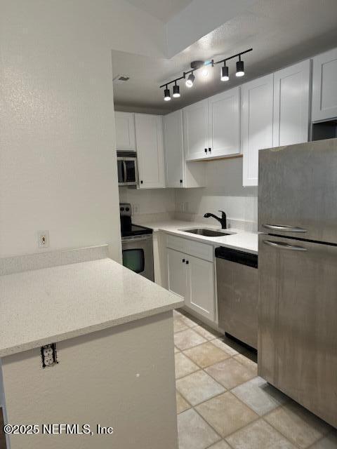 Building Photo - 13703 Richmond Park Dr N