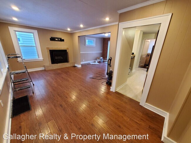 Building Photo - 3 br, 1.5 bath House - 118 Indiana St