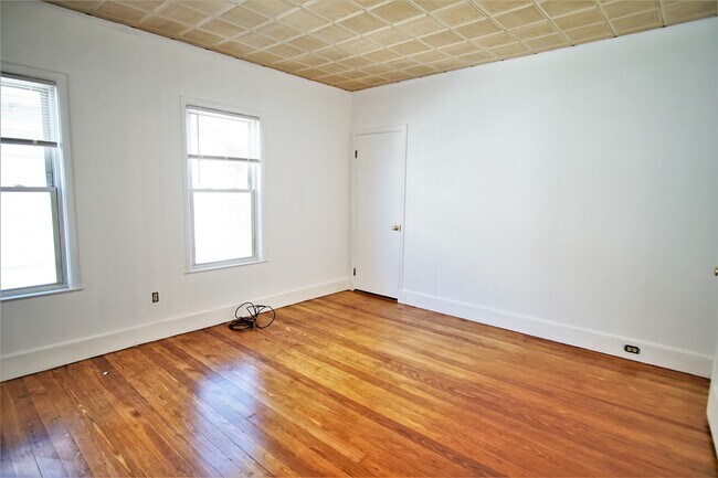 Building Photo - 24 Bowdoin St