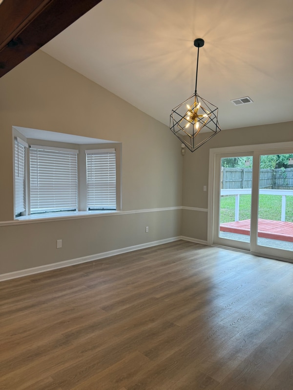 Building Photo - 8303 Mountain Pass