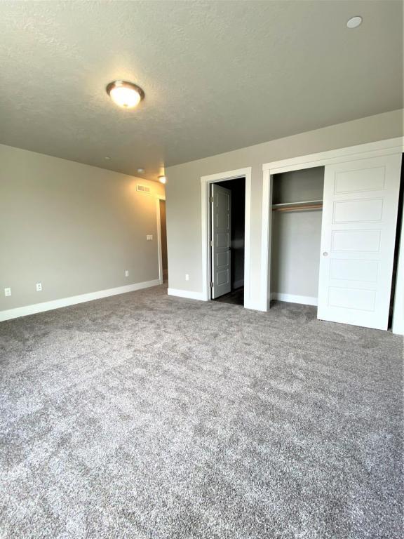 Building Photo - 1534 west heartland drive
