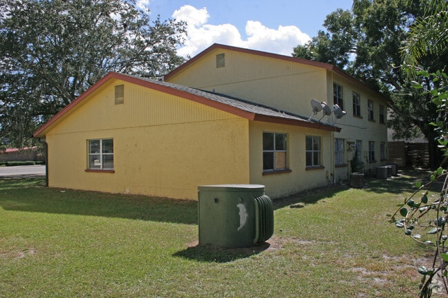 Foto del edificio - 251 N Tuttle Ave
