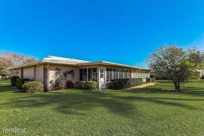 Foto del edificio - 2 br, 2 bath House - 3264 Gifford Ln #108 ...