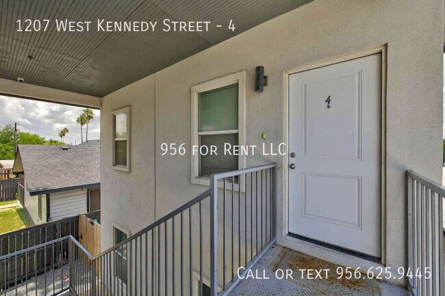 Foto del edificio - 1207 W Kennedy St