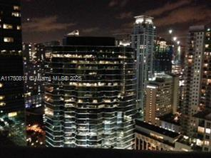 Foto del edificio - 1300 Brickell Bay Dr