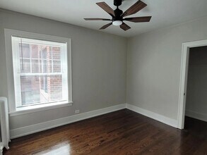 Building Photo - 730 Hinman Ave