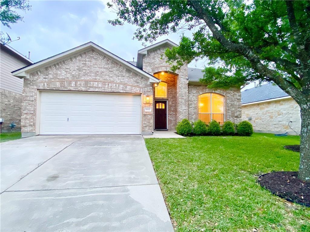Foto principal - 18617 Silent Water Way