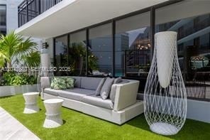 Foto del edificio - 1005 Spring Garden Rd